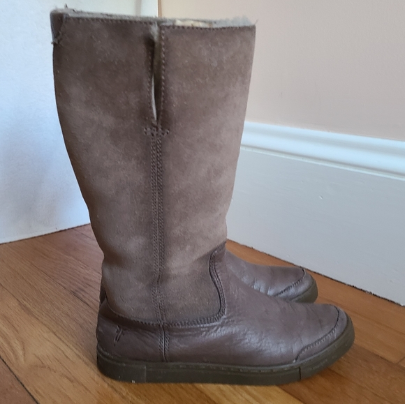 frye gemma shearling boots